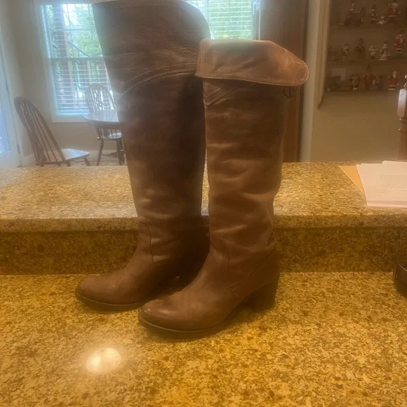 Frye Jane over the knee or cuffed leather boots brown size 8 Made in Mexico - Picture 2 of 14
